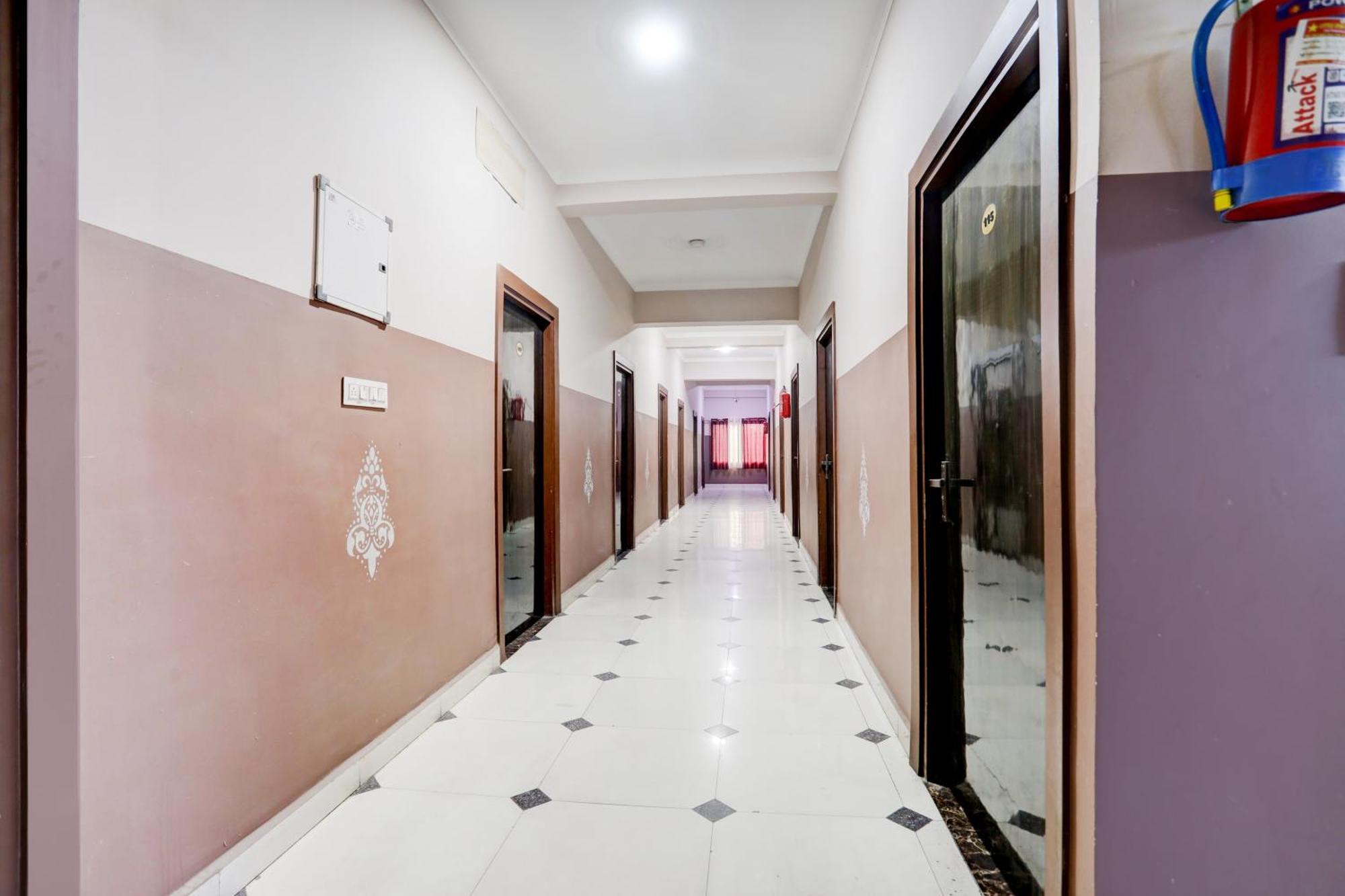 Super Townhouse Gida Near Rto Office Hotel Gorakhpur Exterior photo