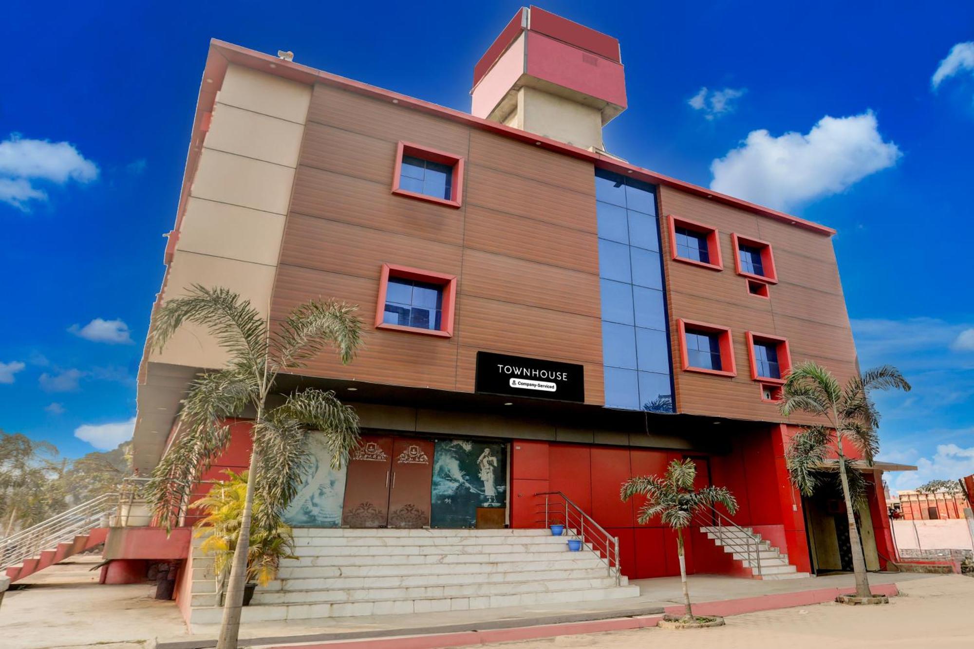 Super Townhouse Gida Near Rto Office Hotel Gorakhpur Exterior photo